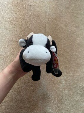Beanie Baby Daisy Cow Plush